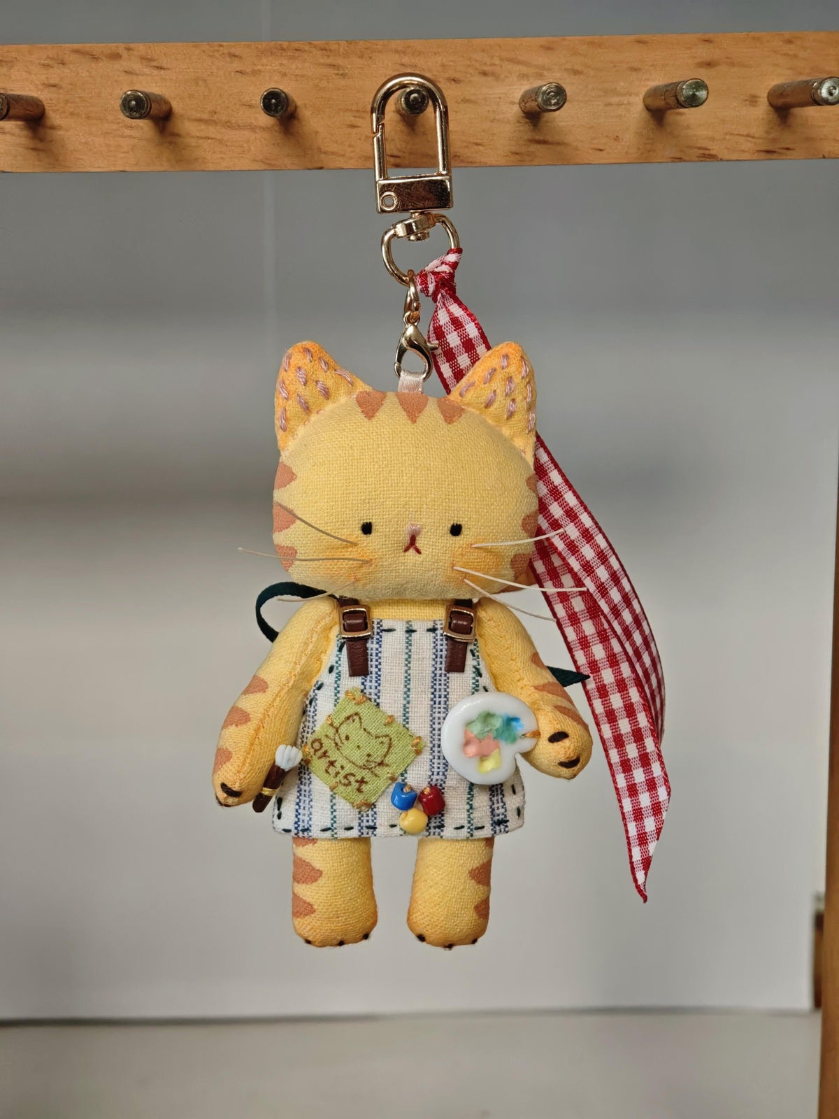 Artist Cat Charm — Mini Edition (10cm / 3.9") - Made by Frey
