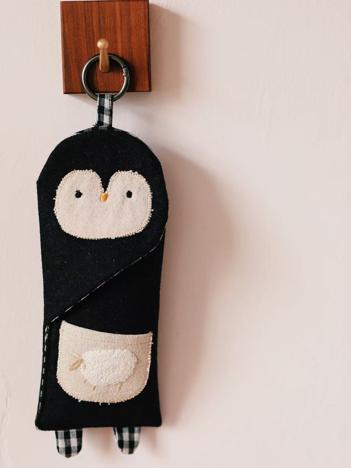 Penguin Sunglass Pouch & Bag Charm for Travel