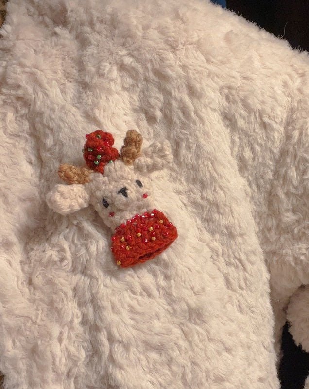 🦌 🎄 Crochet Reindeer Brooch - Made by Frey