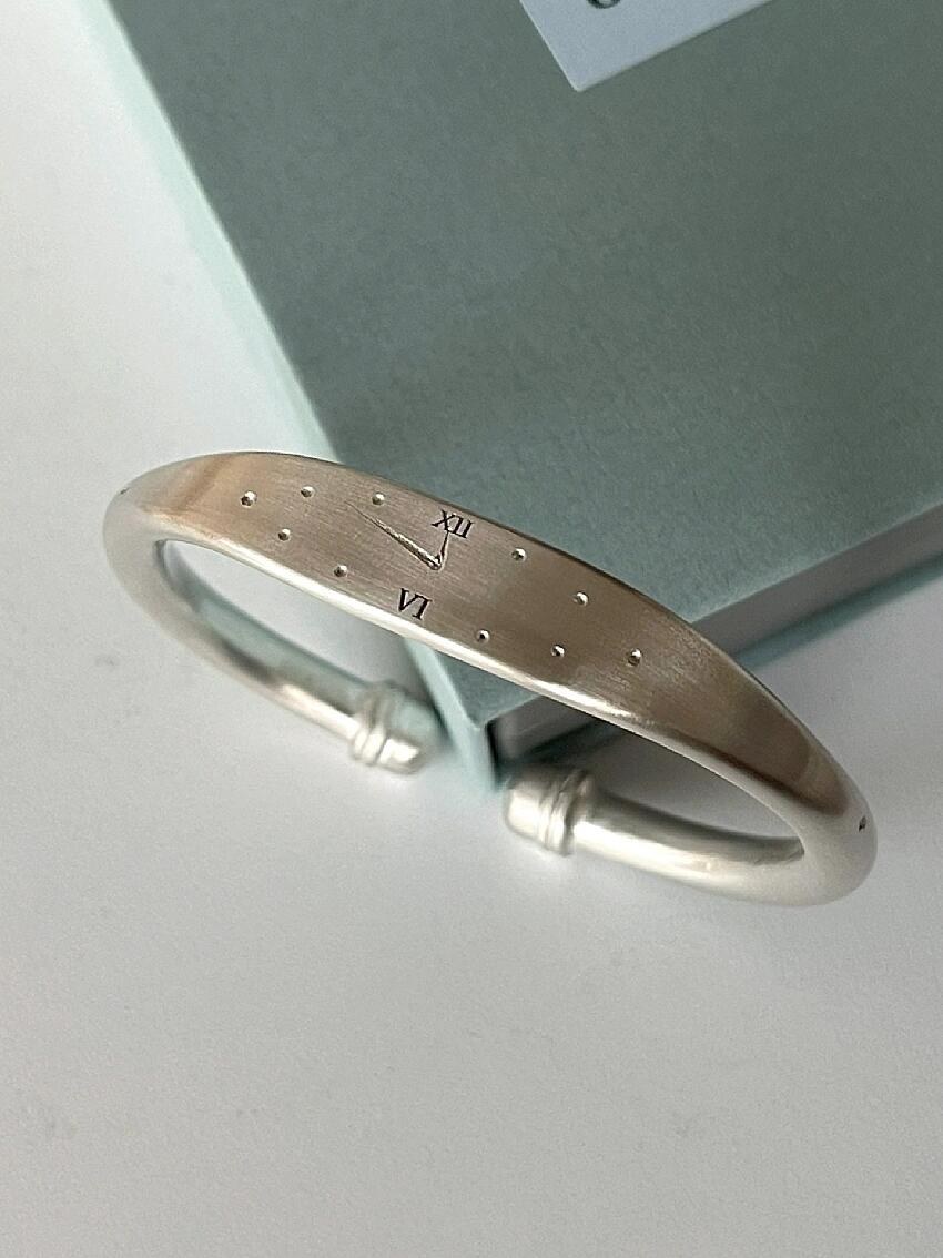 Custom Handcrafted 999 Fine Silver Bangle - Made by Frey