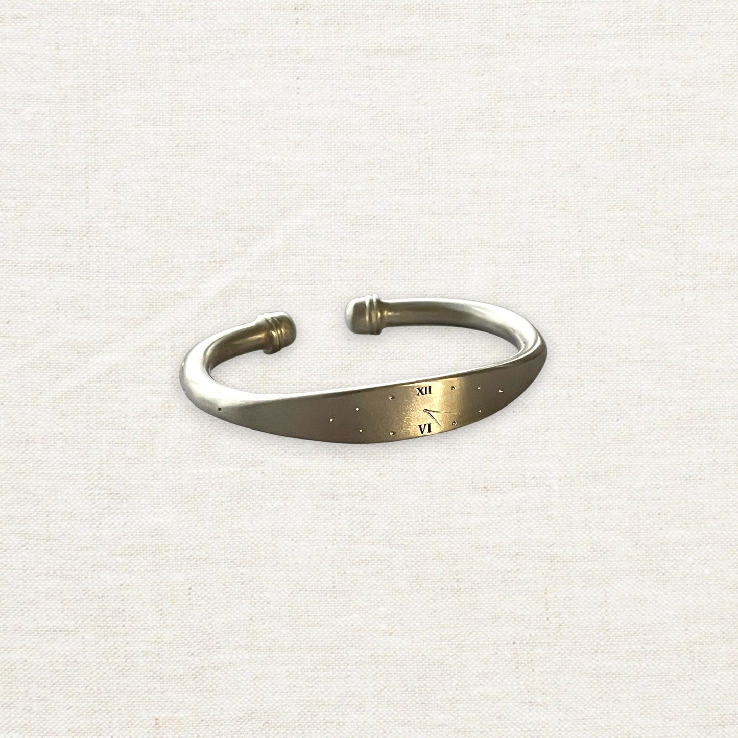 Custom Handcrafted 999 Fine Silver Bangle 43g - Made by Frey