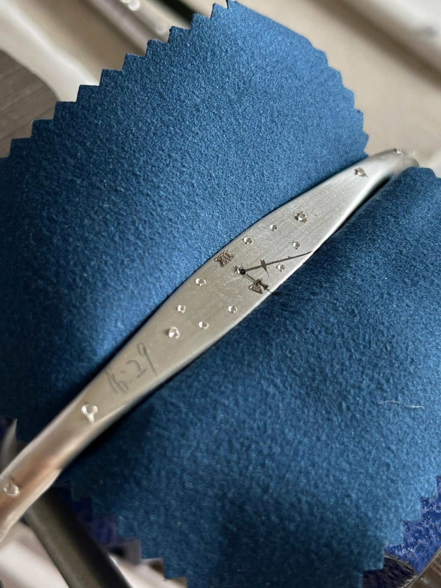 Custom Handcrafted 999 Fine Silver Bangle - Made by Frey