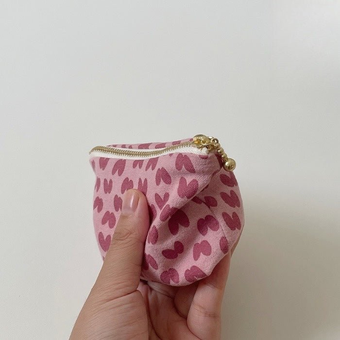 ESSENTIALS POCKETS — Vintage Rose Red Cotton Flannel Pouch - Made by Frey