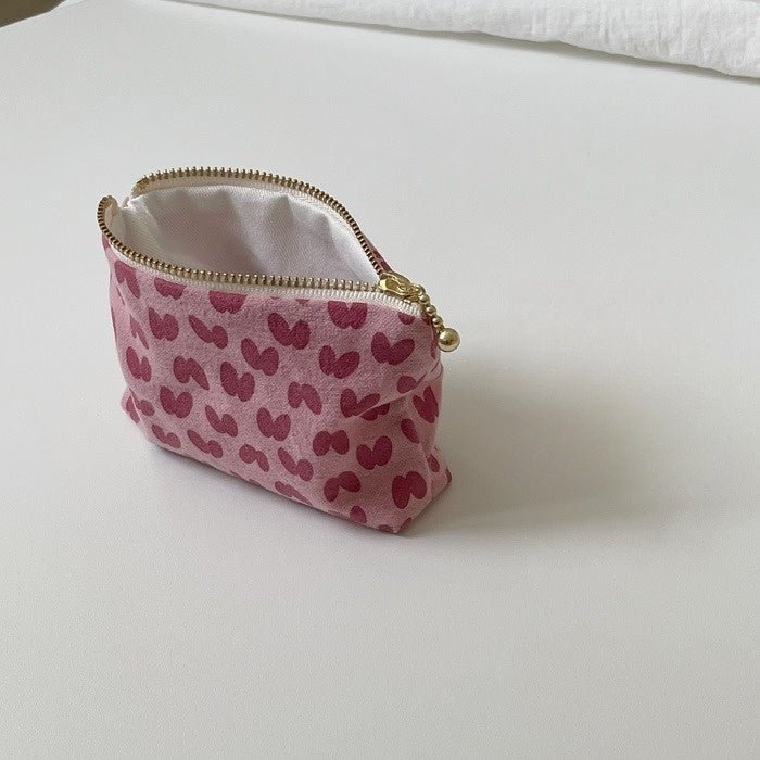 ESSENTIALS POCKETS — Vintage Rose Red Cotton Flannel Pouch - Made by Frey