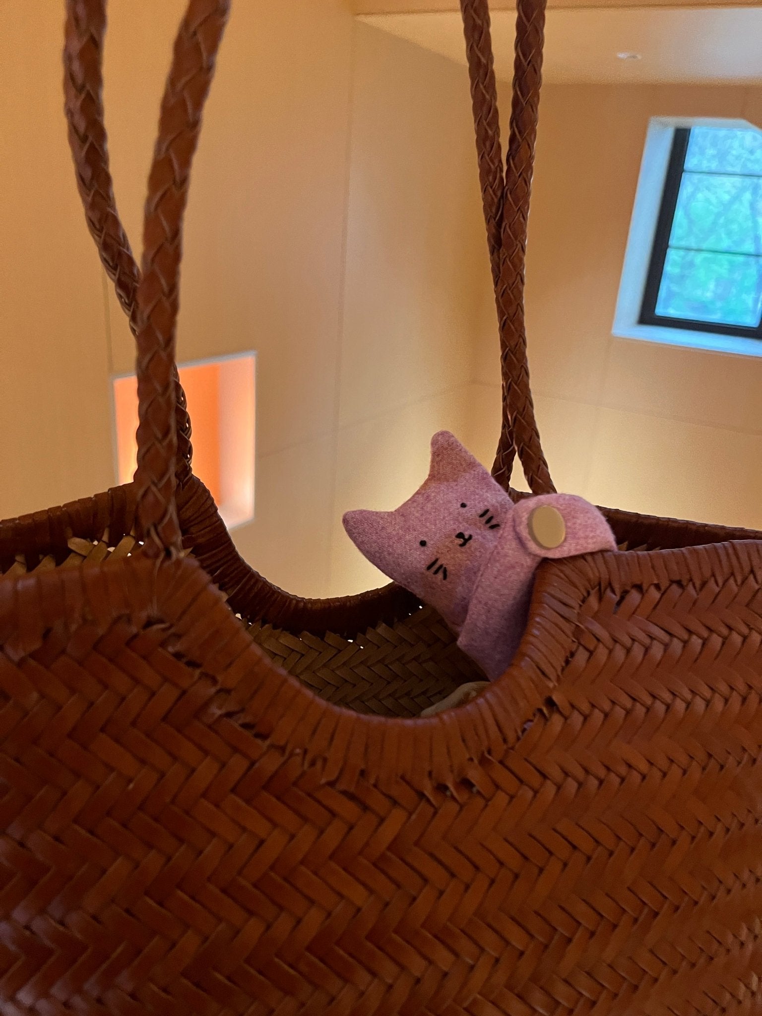 Hugging Cat Bag Charm & Pouch - Made by Freybag charm#catlovers#giftforcatlovers#zipperpouch#catpouch#hugcat#handmade#charm