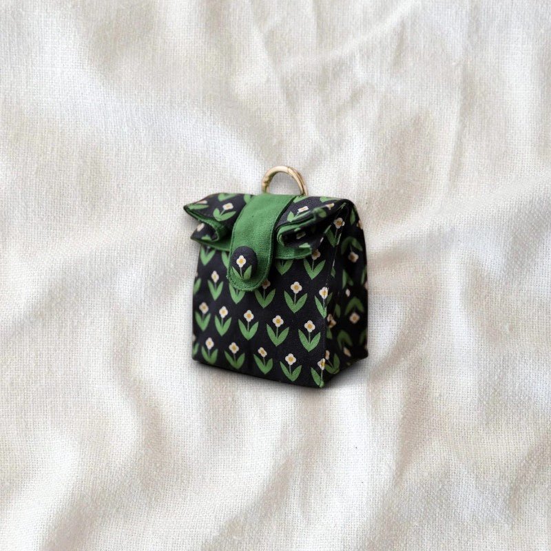 Retro Floral Makeup Bag - Made by Frey