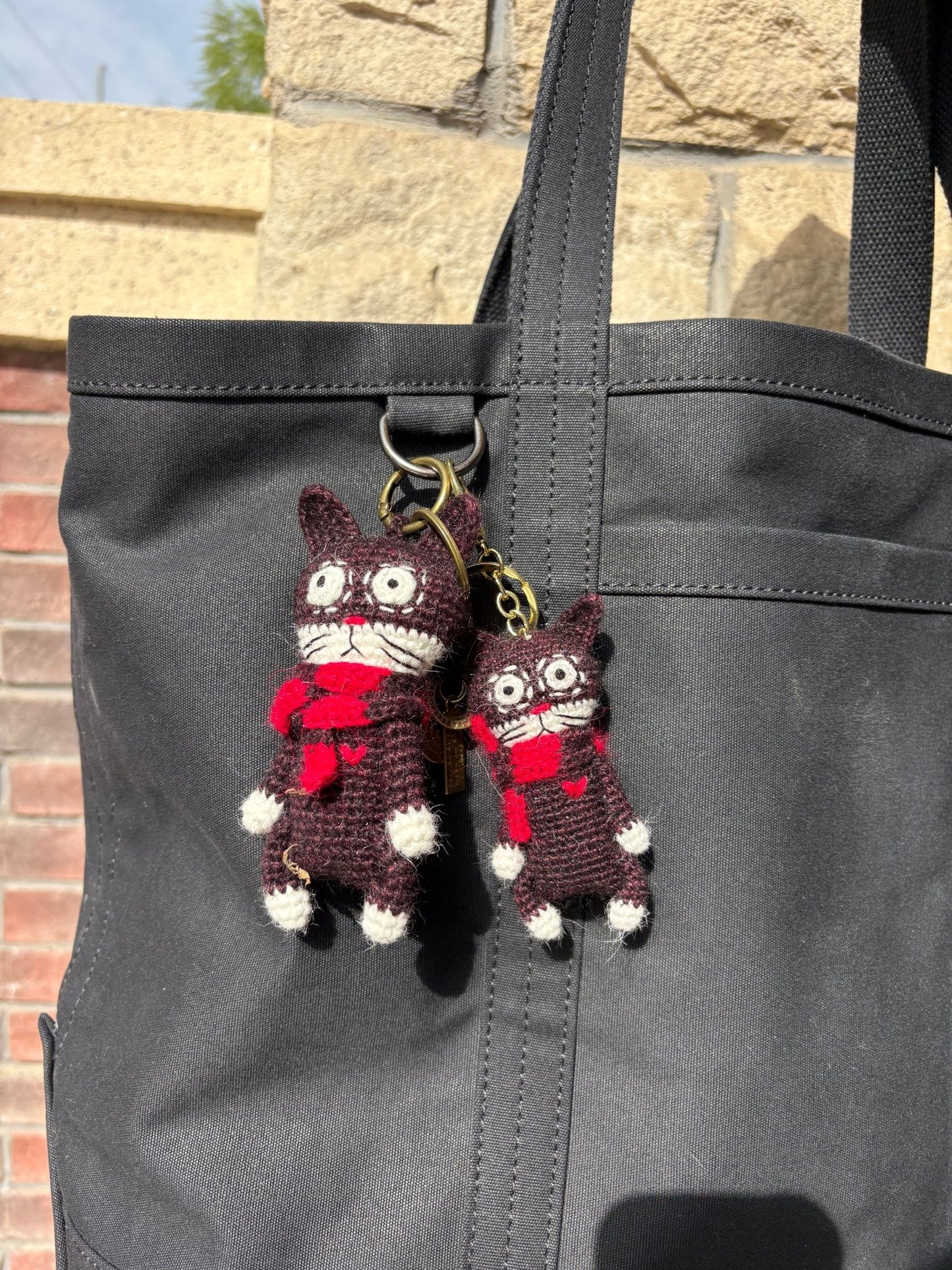 Slightly Unhinged Cat – Bag Charm/Keychain - Made by Frey