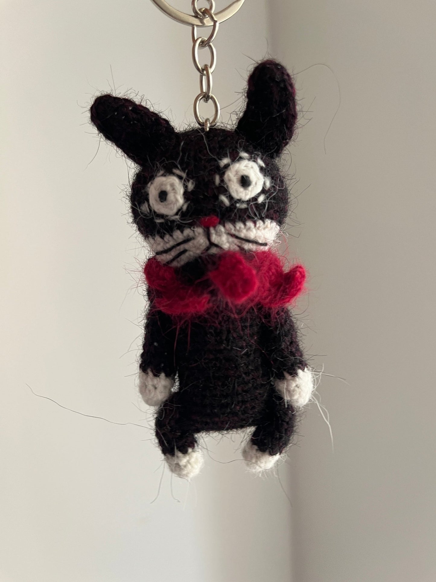 Slightly Unhinged Cat 🐈⬛ – Brooch or Keychain - Made by Frey