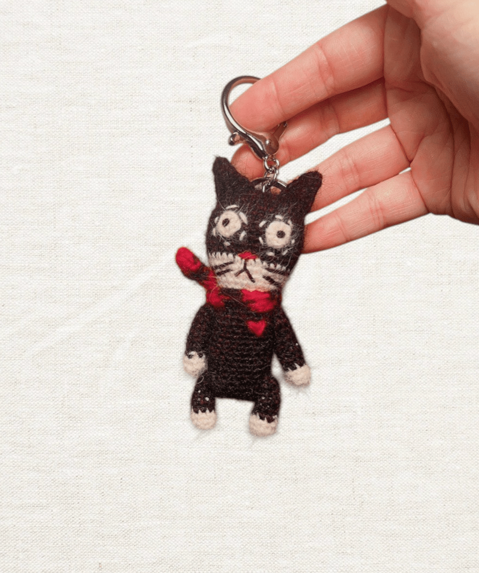 Slightly Unhinged Cat – Brooch or Keychain - Made by Frey