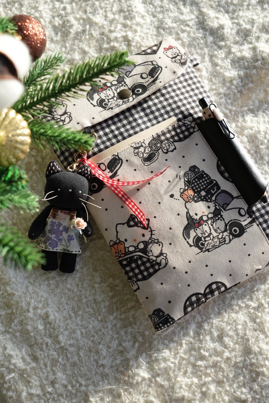 TN Regular-Size Journal Pouch – Kitty Road Trip | Limited Edition - Made by Frey