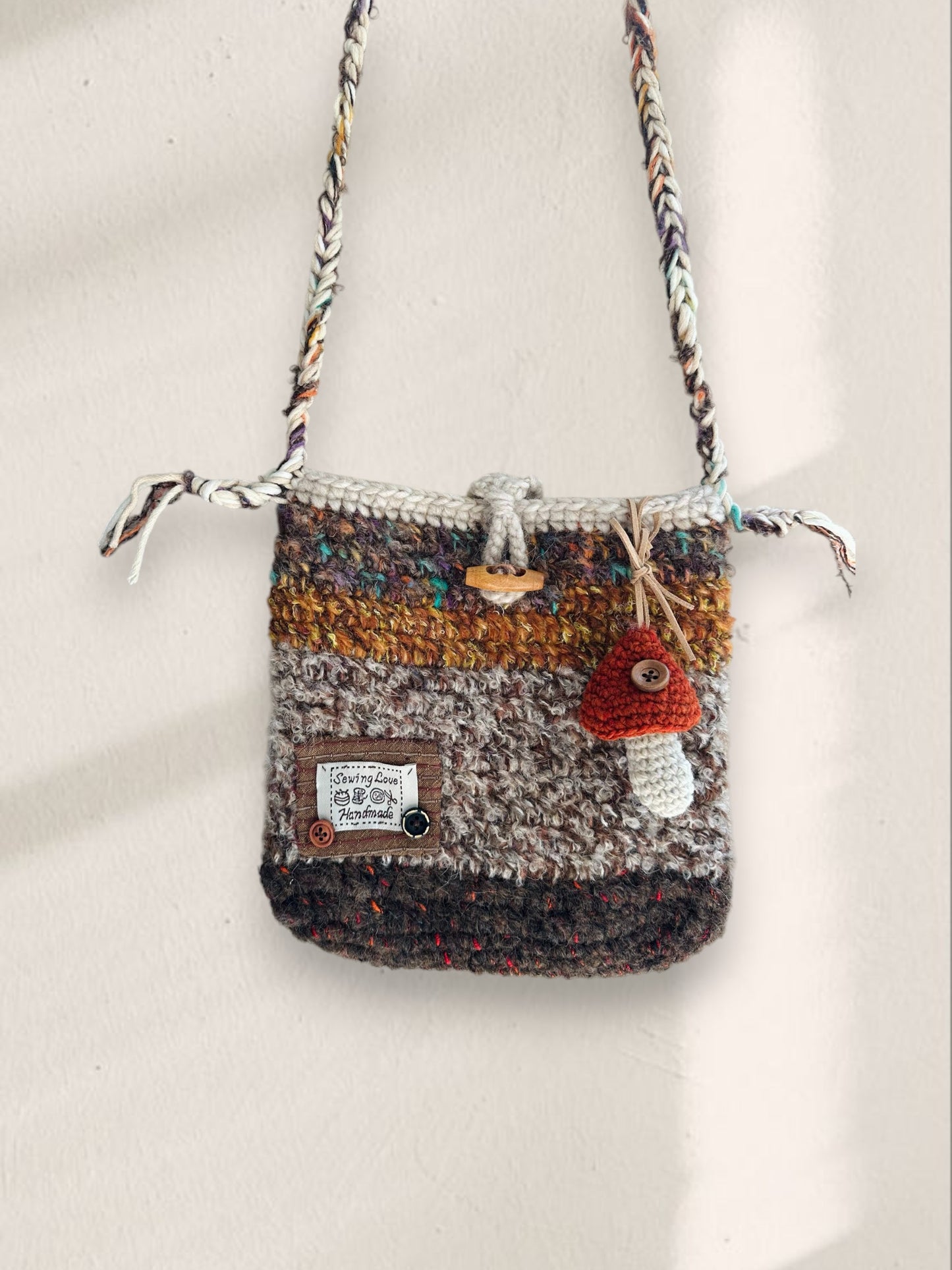 Autumn-Inspired Mushroom Crossbody Bag
