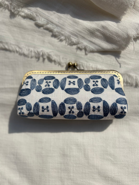 Handmade Clasp Frame Pouch – Pencil Case / Coin Purse / Makeup Bag (Pre-Order, Ships in About 2 Weeks)