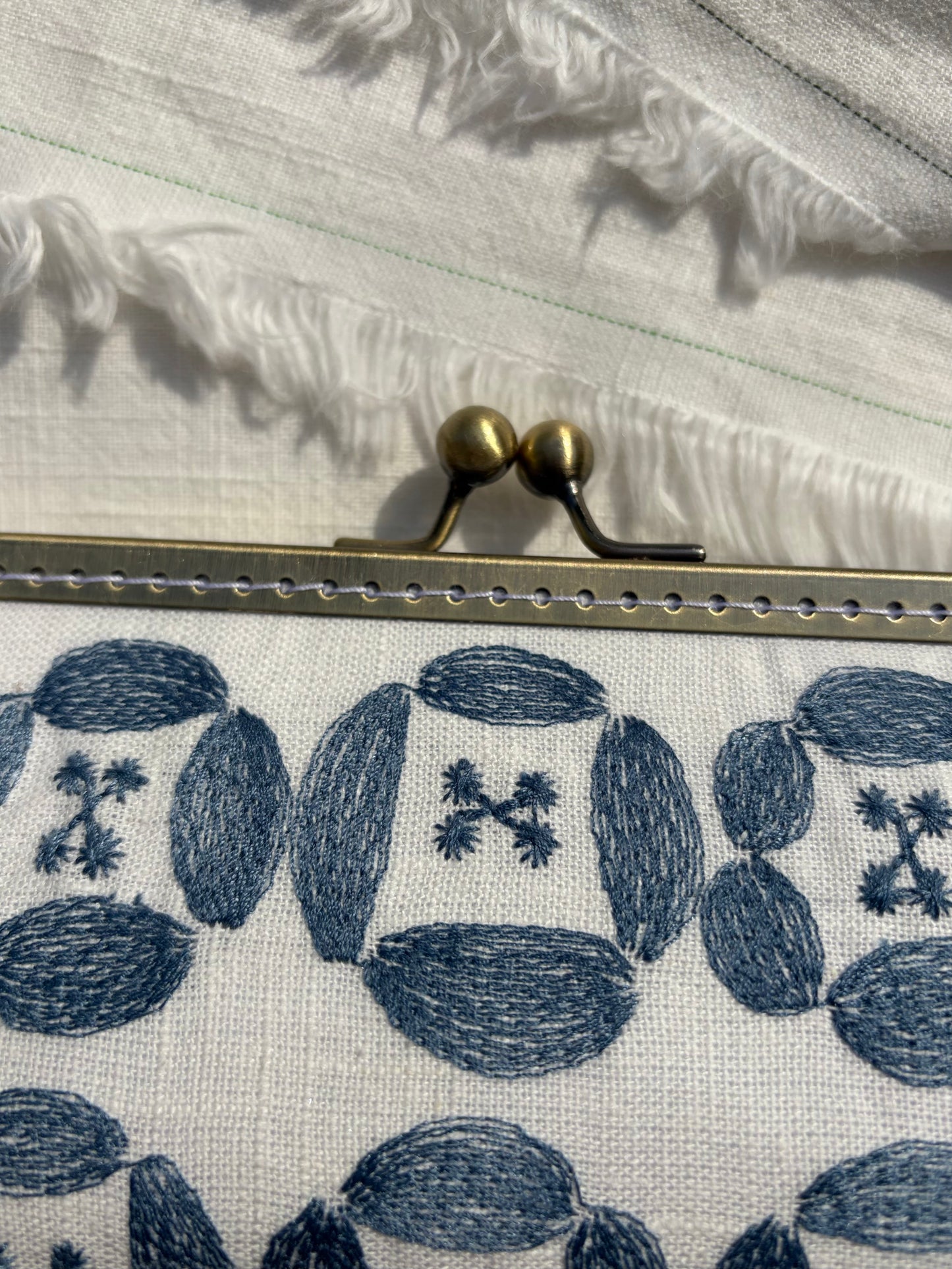 Handmade Clasp Frame Pouch – Pencil Case / Coin Purse / Makeup Bag (Pre-Order, Ships in About 2 Weeks)
