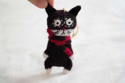 Slightly Unhinged Cat – Bag Charm/Keychain