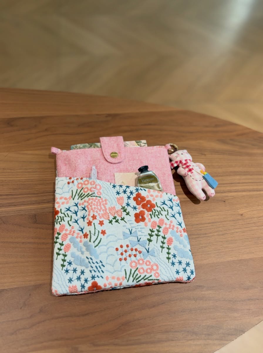 All-in-One Book Sleeve with Pocket | Fits iPad & A5 Journals - Made by Frey