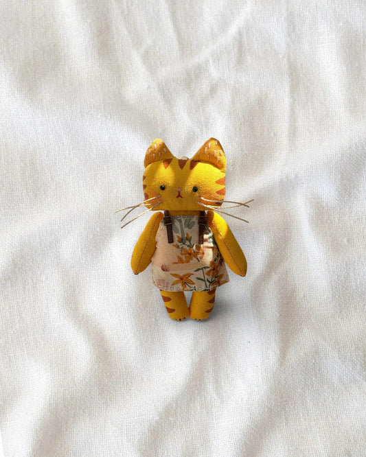 Artist Kitty Bag Charm｜Original Standard Version - Made by Frey