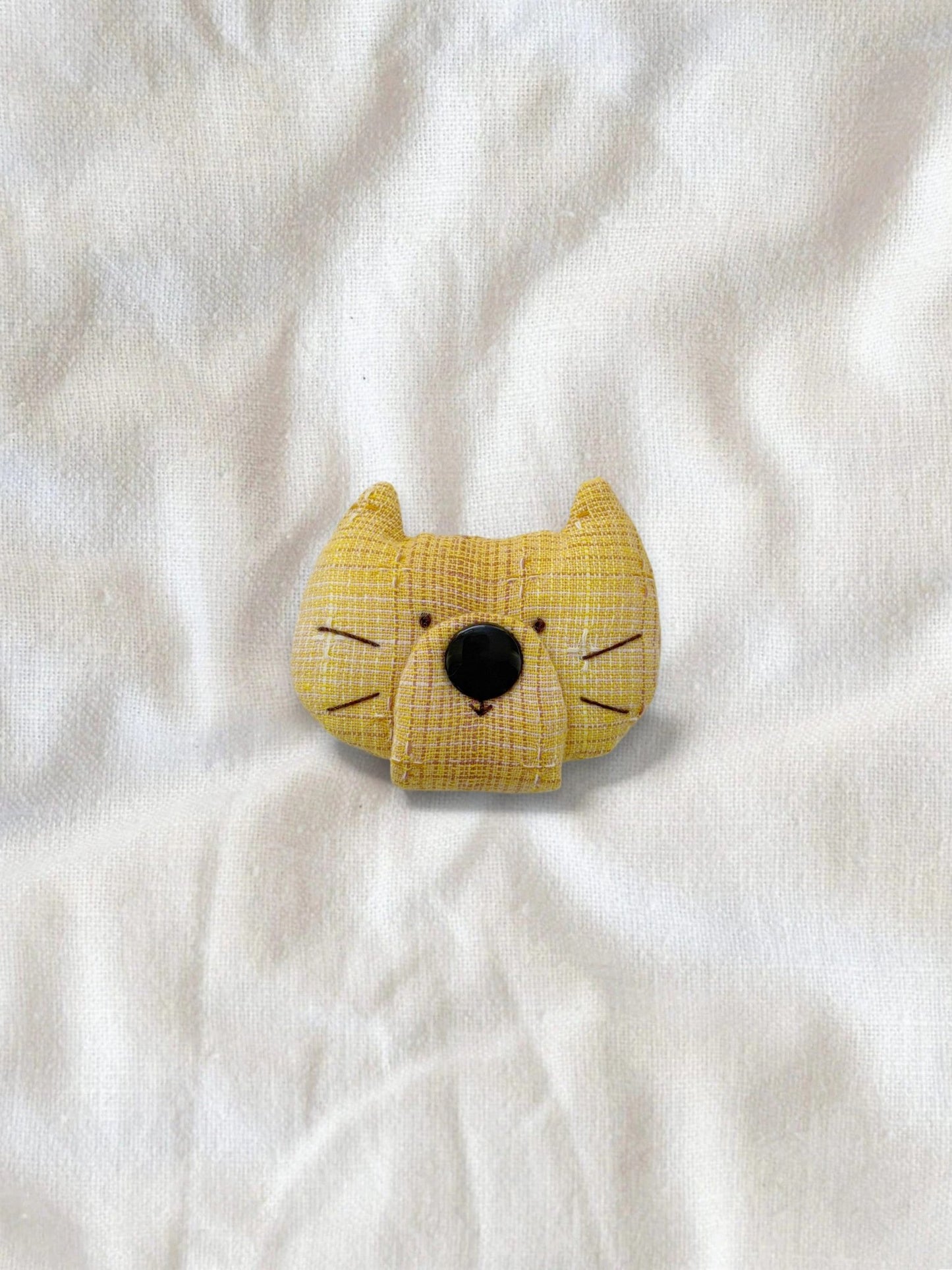 Cat Cable Keeper (Fabric will be updated to the same as Paw Stuck Kitty Charm.) - Made by Frey