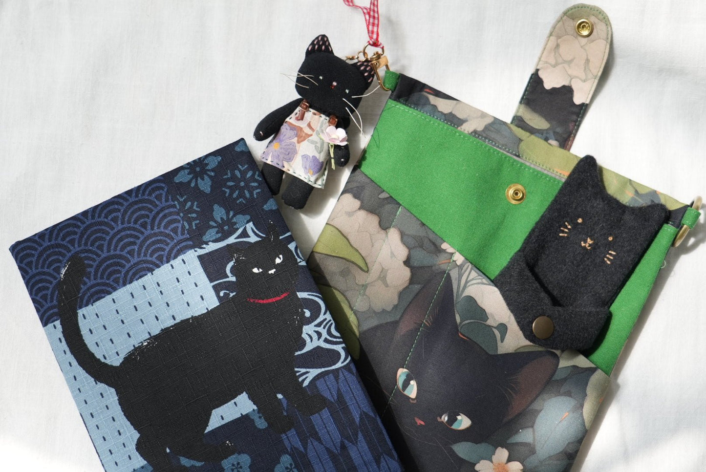 Green Series Book Sleeve - Made by Frey