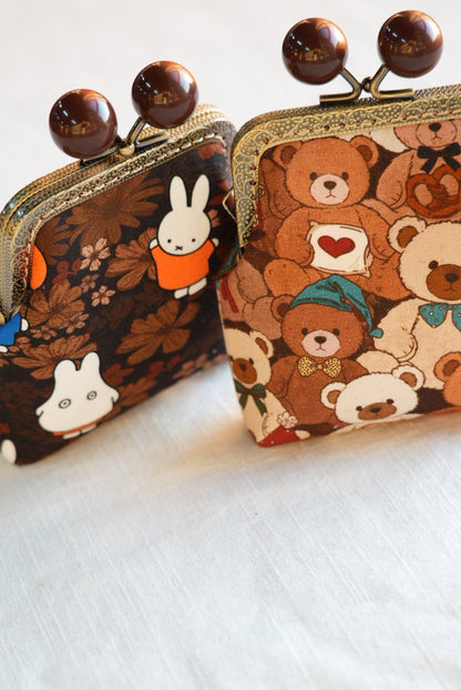 Handmade Kiss-Lock Pouch - Made by Frey