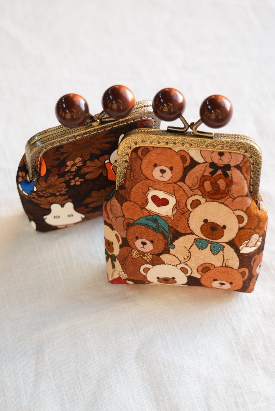 Handmade Kiss-Lock Pouch - Made by Frey