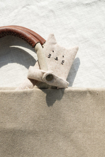 Hug Cat/Bear Zipper Pouch Bag Charm - Made by Frey
