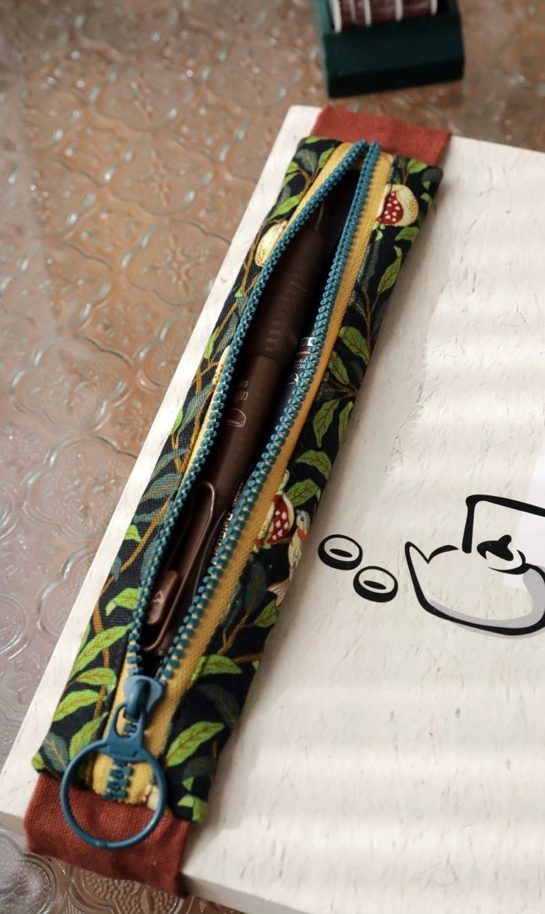 Portable Pleated Pencil Case - Made by Frey