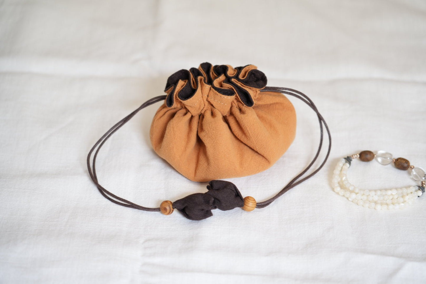 Pull & Go Organizer for Jewelry & Little Things - Made by Frey