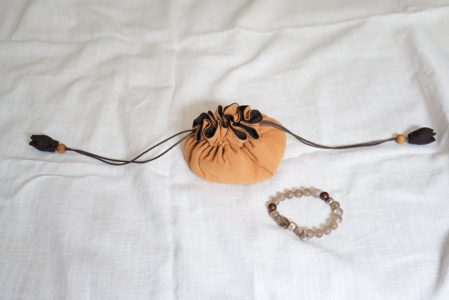 Pull & Go Organizer for Jewelry & Little Things - Made by Frey