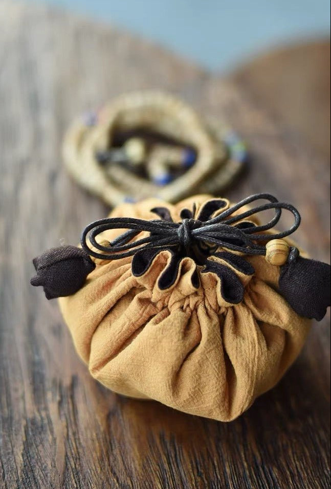 Pull & Go Organizer for Jewelry & Little Things - Made by Frey