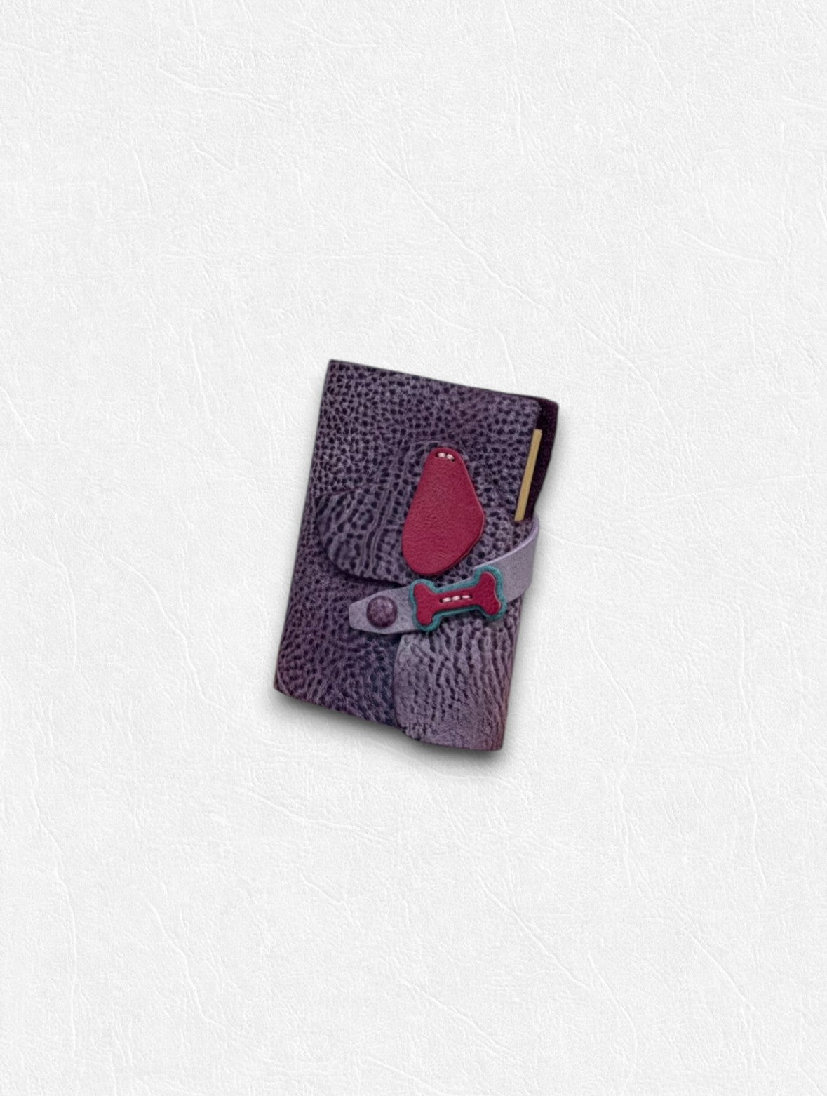 Puppy Leather Journal - A7 - Made by Frey