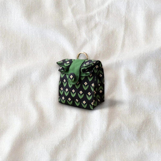 Retro Floral Makeup Bag - Made by Frey