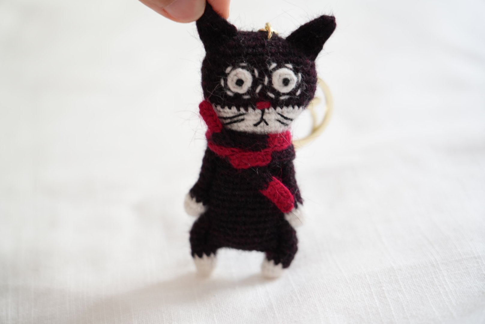 Slightly Unhinged Cat – Bag Charm/Keychain - Made by Frey