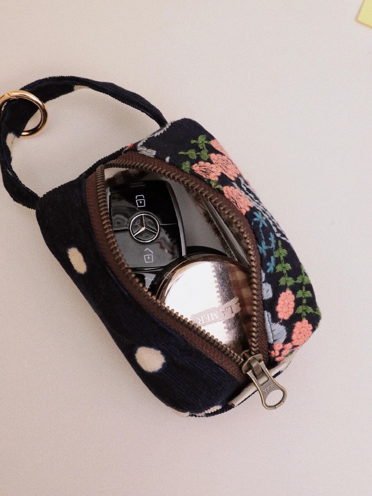 Toast Mini Pouch Key Bag - Made by Frey