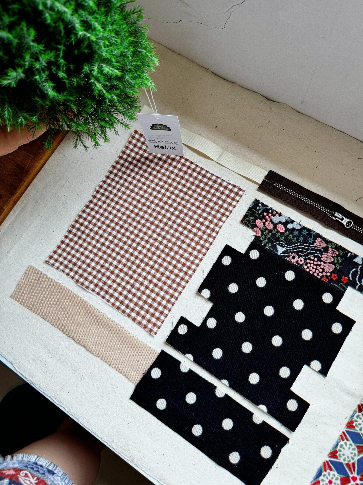 Toast Mini Pouch Key Bag - Made by Frey
